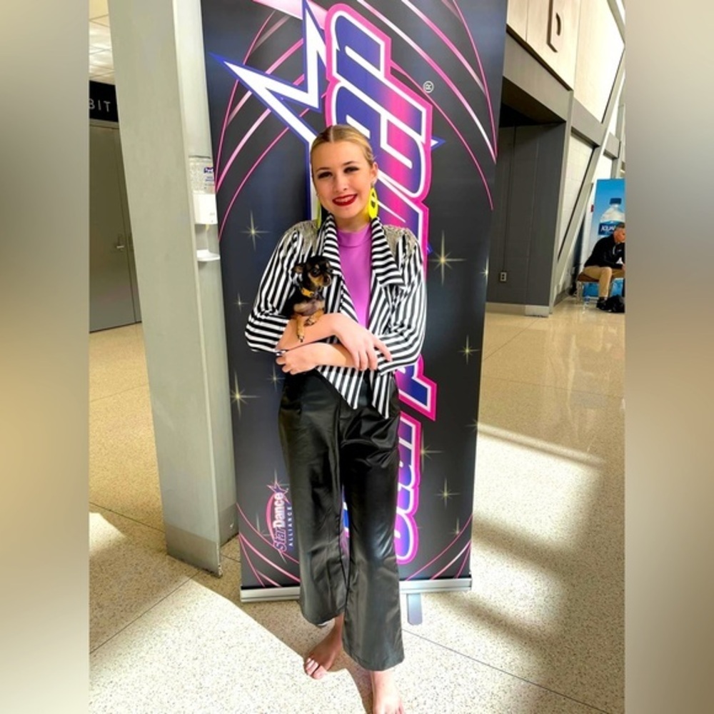 “The Search” adult small/medium jazz costume